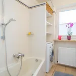 Perfekte In Perfekter Lage Mit Balkon! شقة