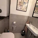 Perfekte In Perfekter Lage Mit Balkon!