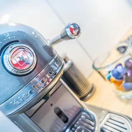 Perfekte In Perfekter Lage Mit Balkon! شقة