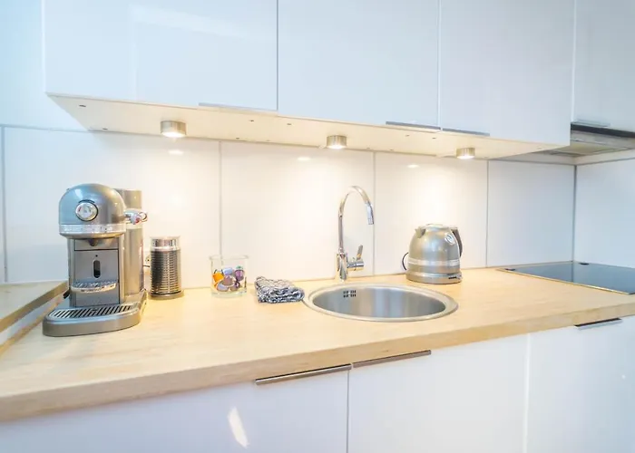 Perfekte In Perfekter Lage Mit Balkon! *