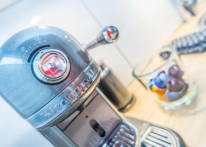 Perfekte In Perfekter Lage Mit Balkon! شقة