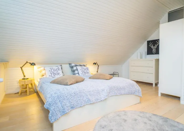 Appartamento Perfekte In Perfekter Lage Mit Balkon! *