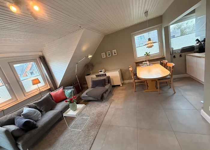 Perfekte In Perfekter Lage Mit Balkon! * Westerland